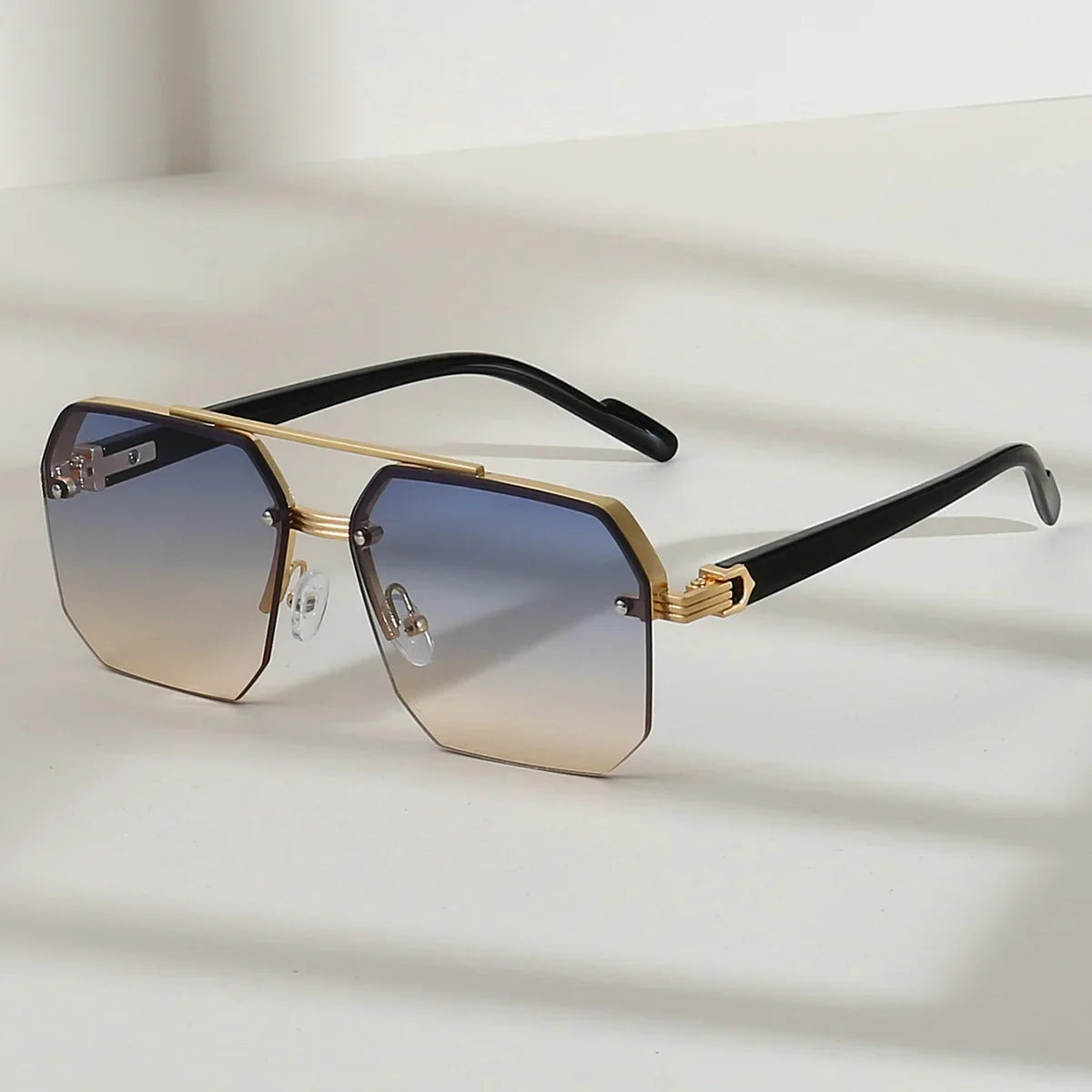 Lunettes de Soleil Homme en Métal – Monture Demi-Cadre Carrée
